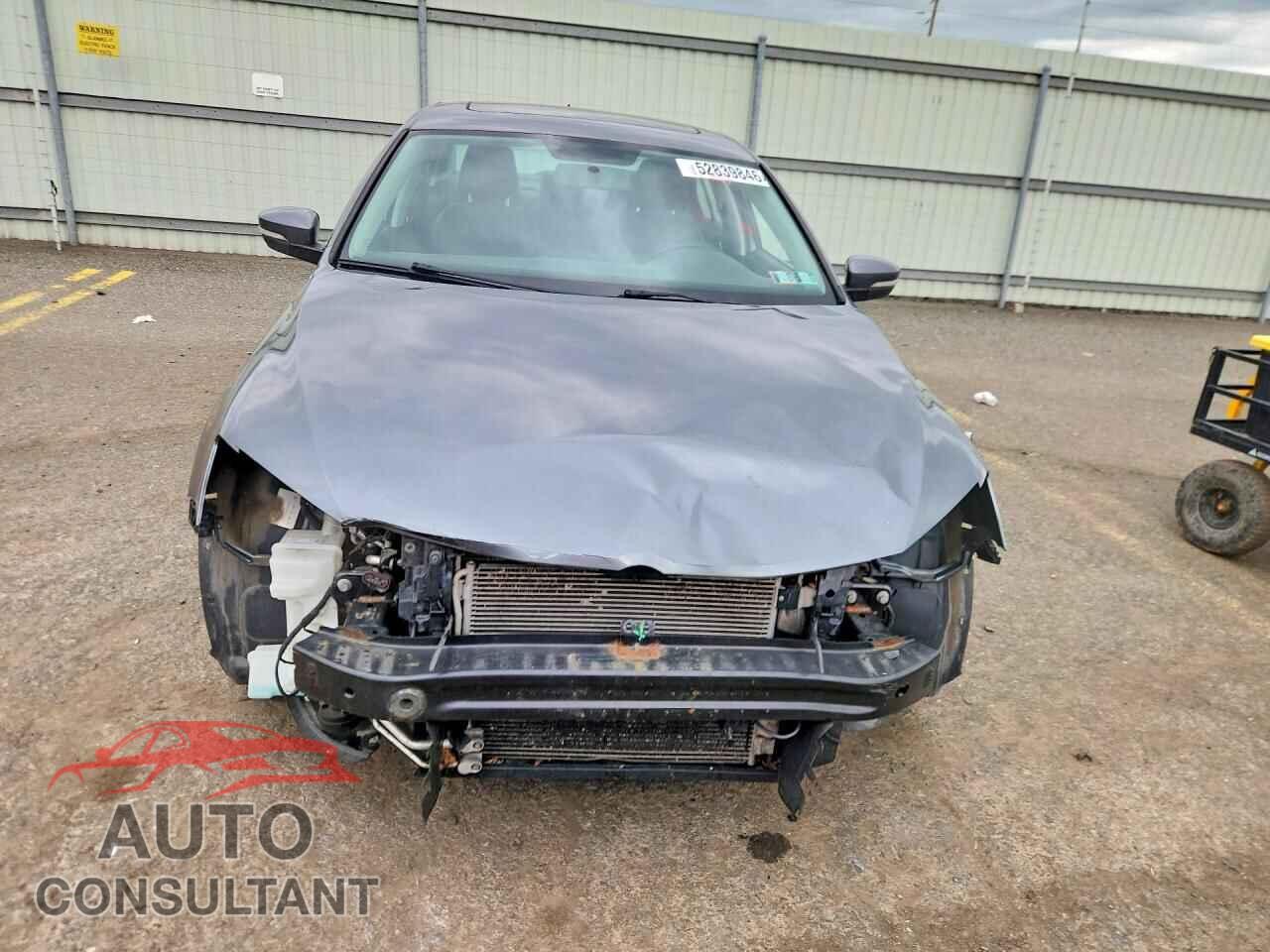 VOLKSWAGEN JETTA 2017 - 3VWDB7AJ7HM261126