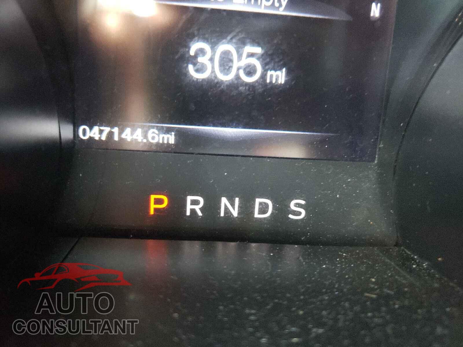 FORD MUSTANG 2017 - 1FATP8UH6H5294144