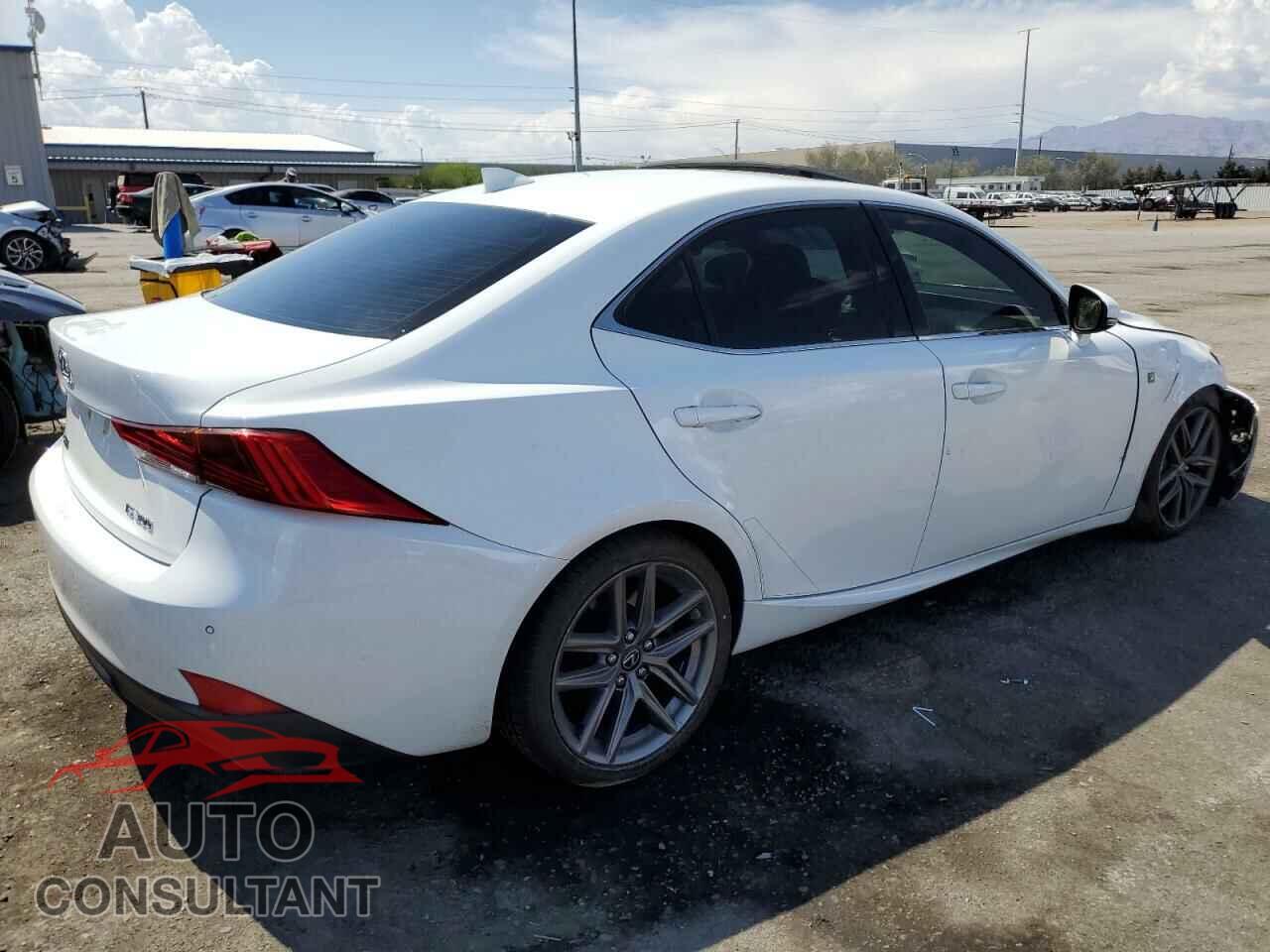 LEXUS IS 2018 - JTHBA1D21J5062629