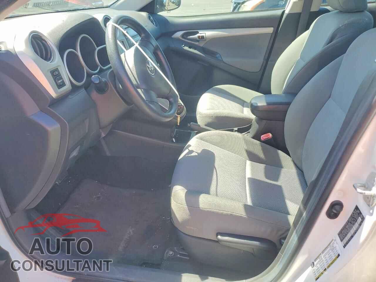 TOYOTA MATRIX 2009 - 2T1KU40E99C066436
