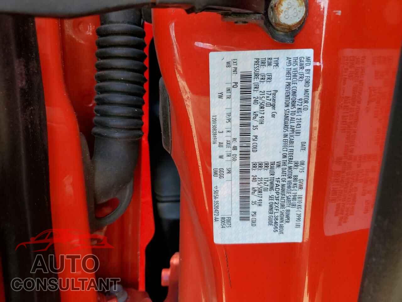 FORD FOCUS 2015 - 1FADP3F2XFL384065