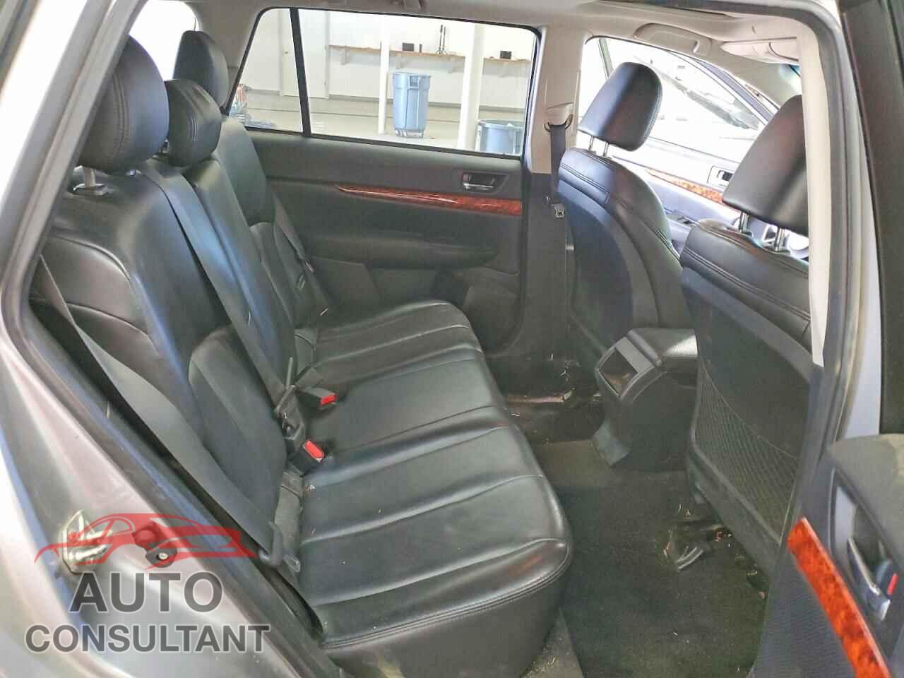 SUBARU OUTBACK 2010 - 4S4BRBLC9A3312152