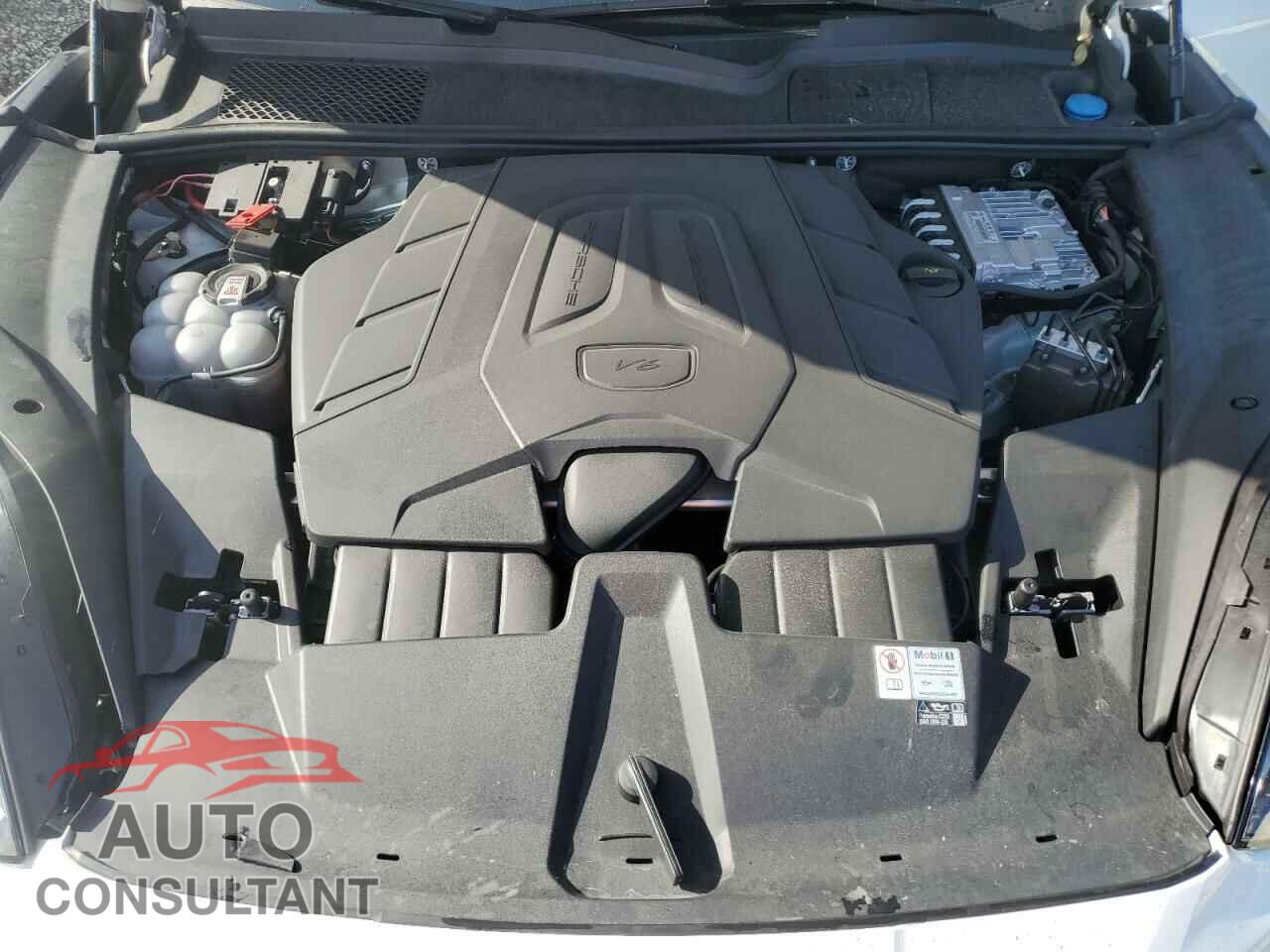 PORSCHE CAYENNE 2024 - WP1BA2AY9RDA54536