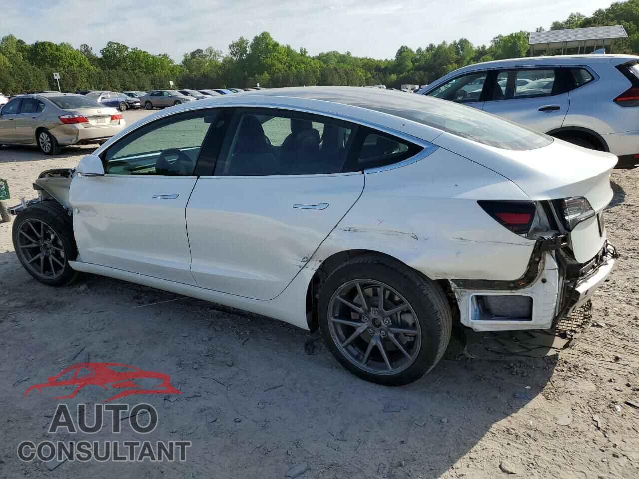 TESLA MODEL 3 2020 - 5YJ3E1EB6LF521020