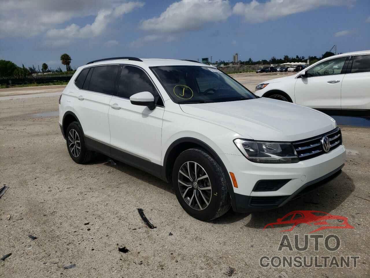 VOLKSWAGEN TIGUAN 2018 - 3VV3B7AX3JM207638