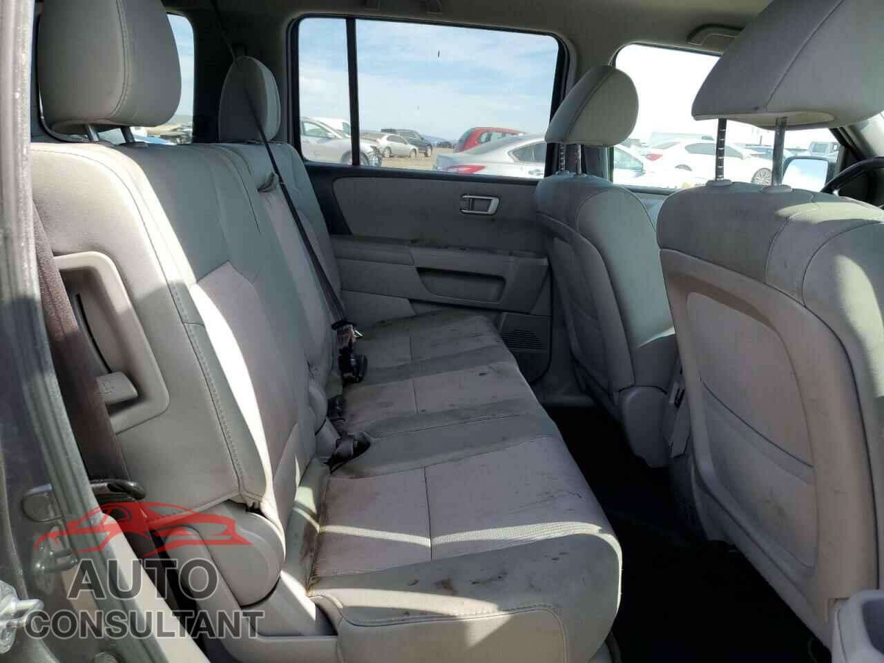 HONDA PILOT 2013 - 5FNYF3H47DB031683