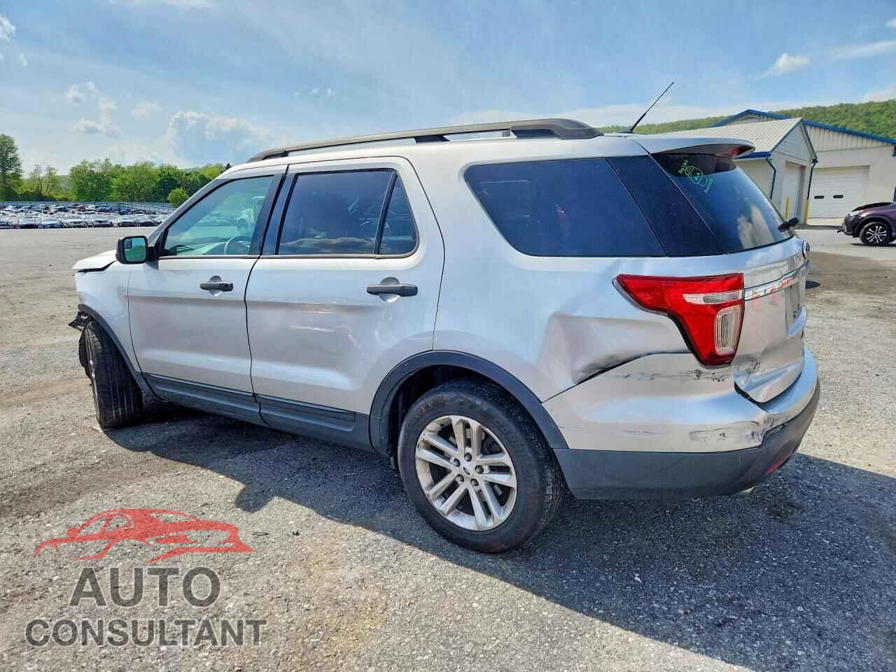 FORD EXPLORER 2015 - 1FM5K7B81FGA11872