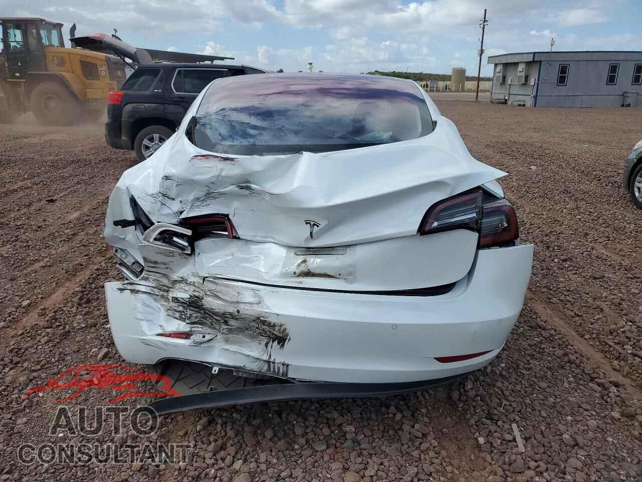 TESLA MODEL 3 2018 - 5YJ3E1EA7JF020478