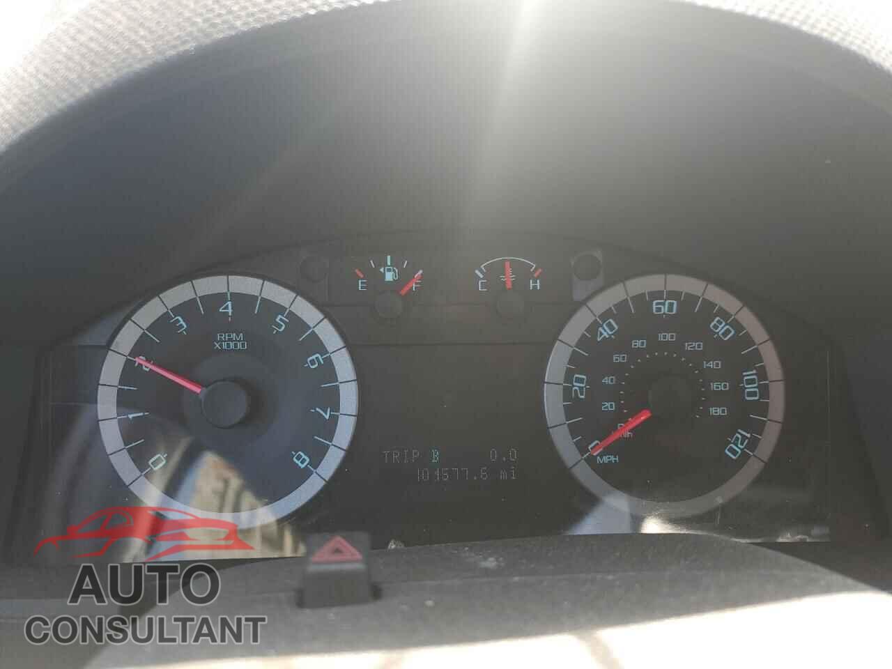 FORD ESCAPE 2010 - 1FMCU0DG1AKC94101