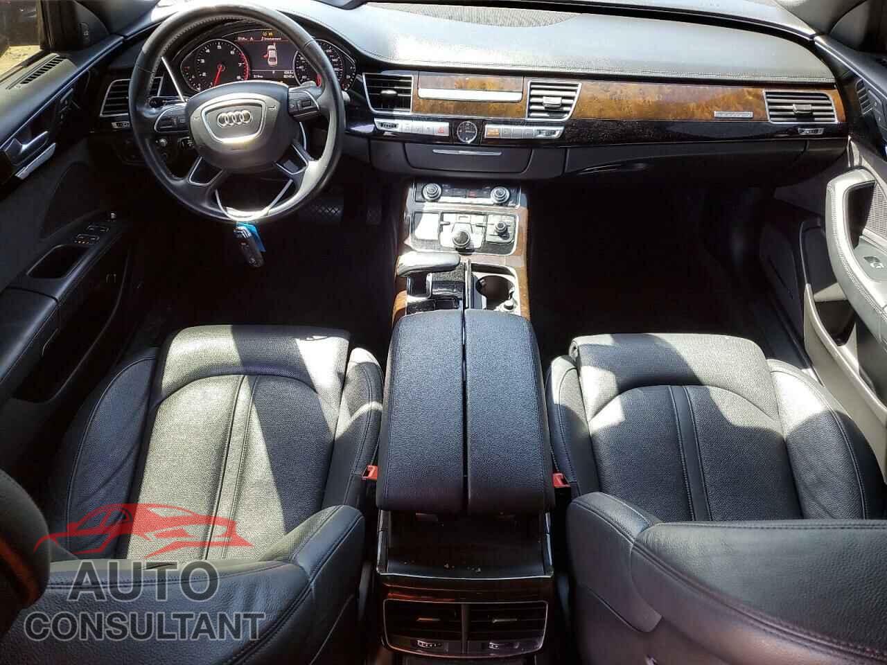 AUDI A8 2017 - WAU44AFD0HN021139