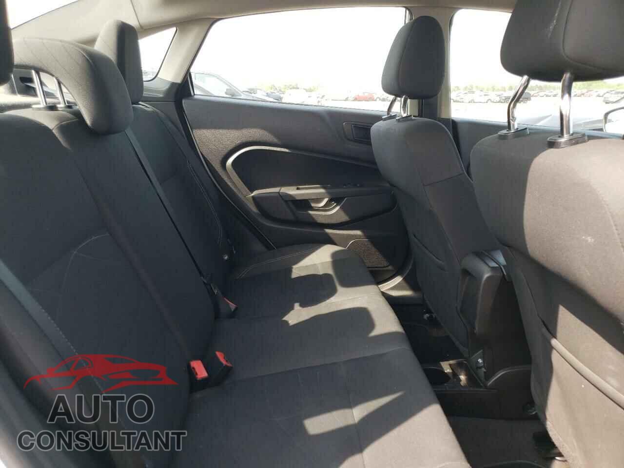 FORD FIESTA 2017 - 3FADP4BJ2HM131908