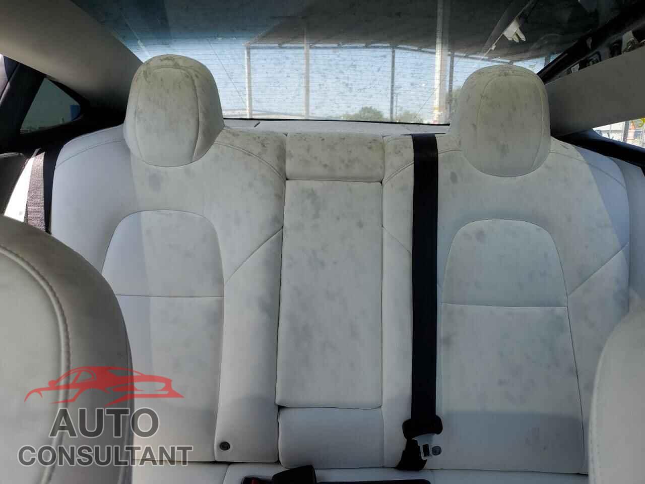 TESLA MODEL 3 2021 - 5YJ3E1EA2MF030081