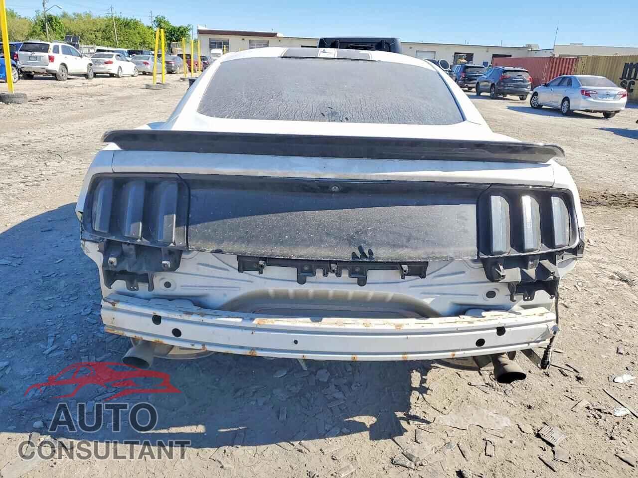 FORD MUSTANG 2017 - 1FA6P8TH7H5218639
