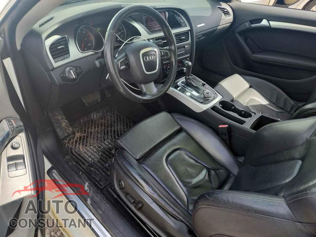 AUDI A5 2012 - WAULFAFR9CA040662