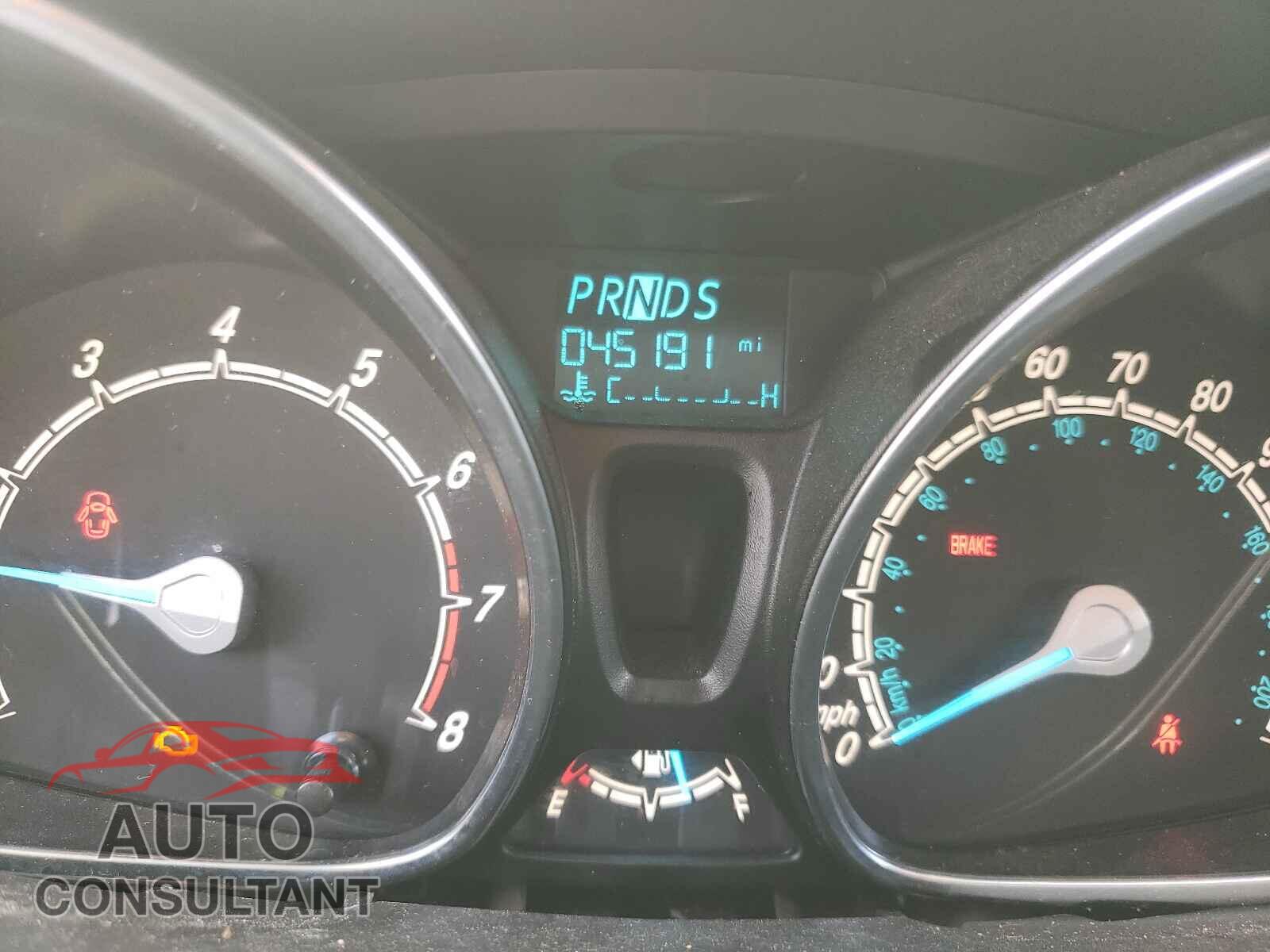 FORD FIESTA 2019 - 3FADP4EJ0KM138925