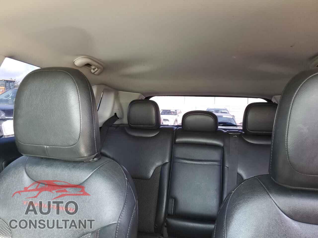 JEEP COMPASS 2019 - 3C4NJDDB4KT660487