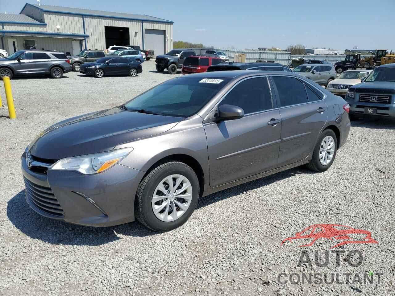 TOYOTA CAMRY 2016 - 4T4BF1FK3GR577535
