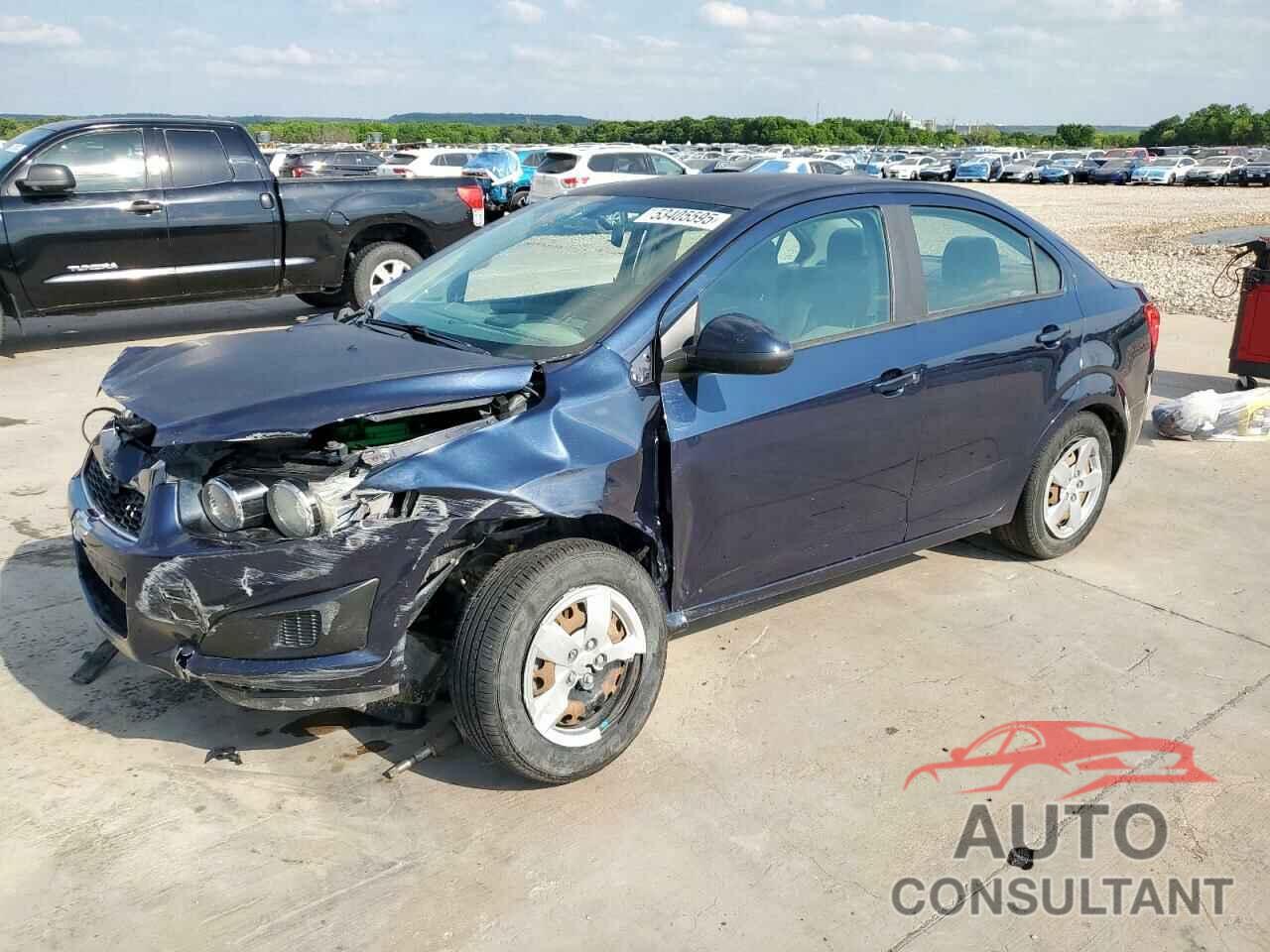 CHEVROLET SONIC 2015 - 1G1JA5SH1F4172338