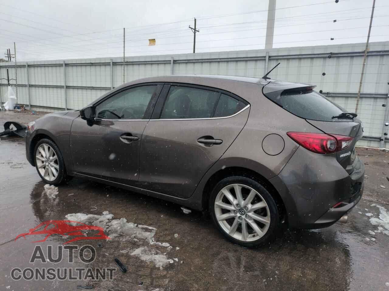 MAZDA 3 2017 - 3MZBN1L70HM117494