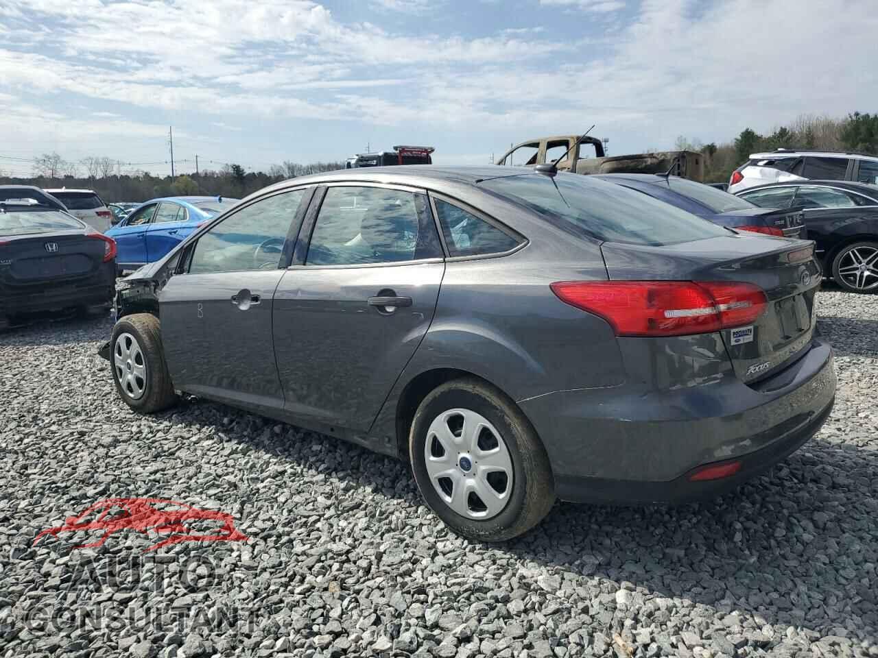 FORD FOCUS 2017 - 1FADP3E20HL250699