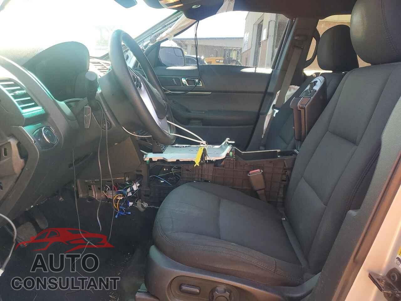 FORD EXPLORER 2015 - 1FM5K8AR2FGC67910