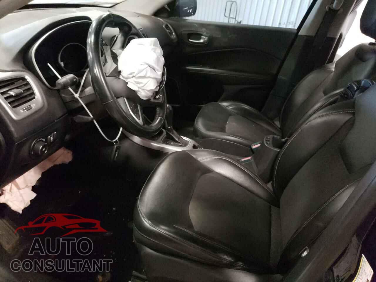 JEEP COMPASS 2018 - 3C4NJDBB8JT162164