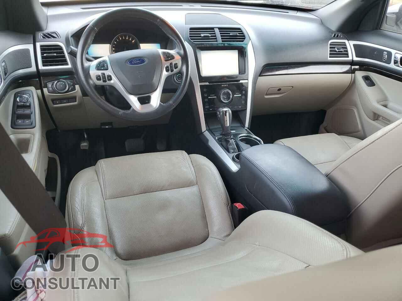 FORD EXPLORER 2015 - 1FM5K7F86FGA31979