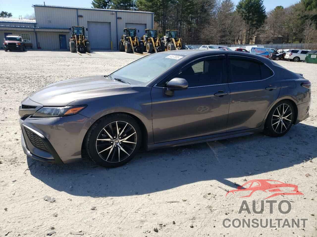 TOYOTA CAMRY 2021 - 4T1G11AK1MU584694