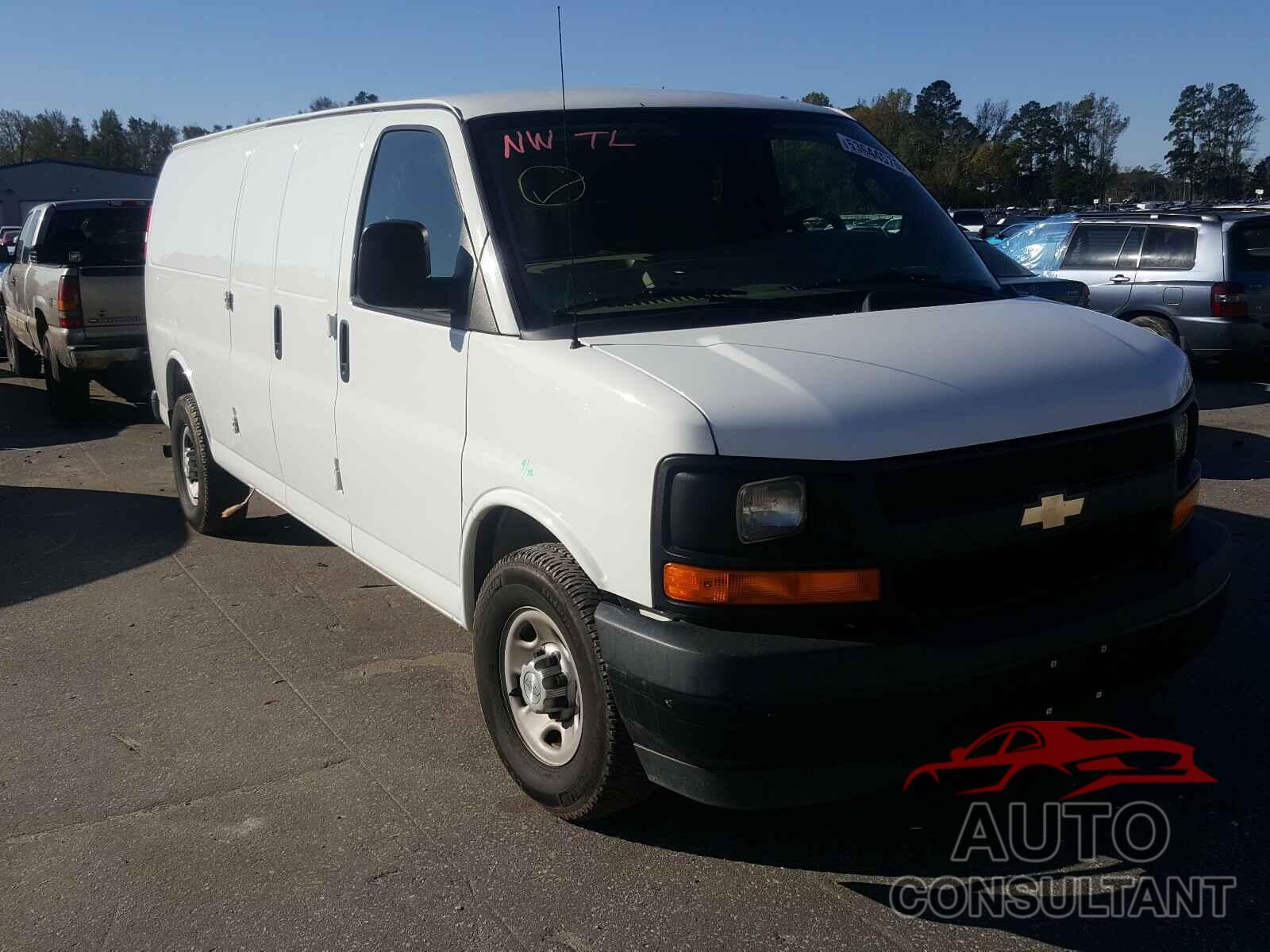 CHEVROLET EXPRESS 2017 - 1GCWGBFF7H1135401