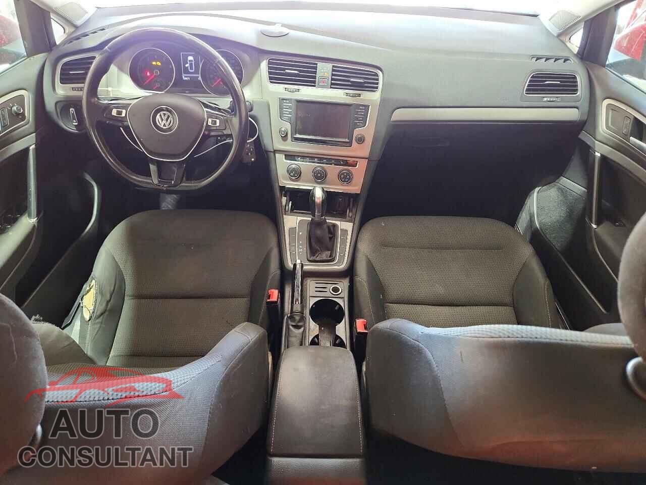 VOLKSWAGEN GOLF 2017 - 3VW017AUXHM515536