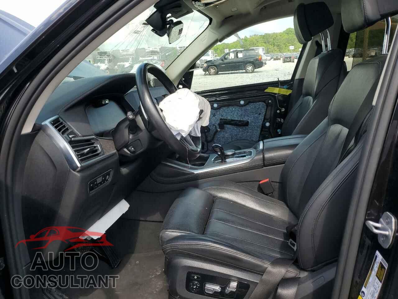 BMW X7 2019 - 5UXCW2C55KL083603