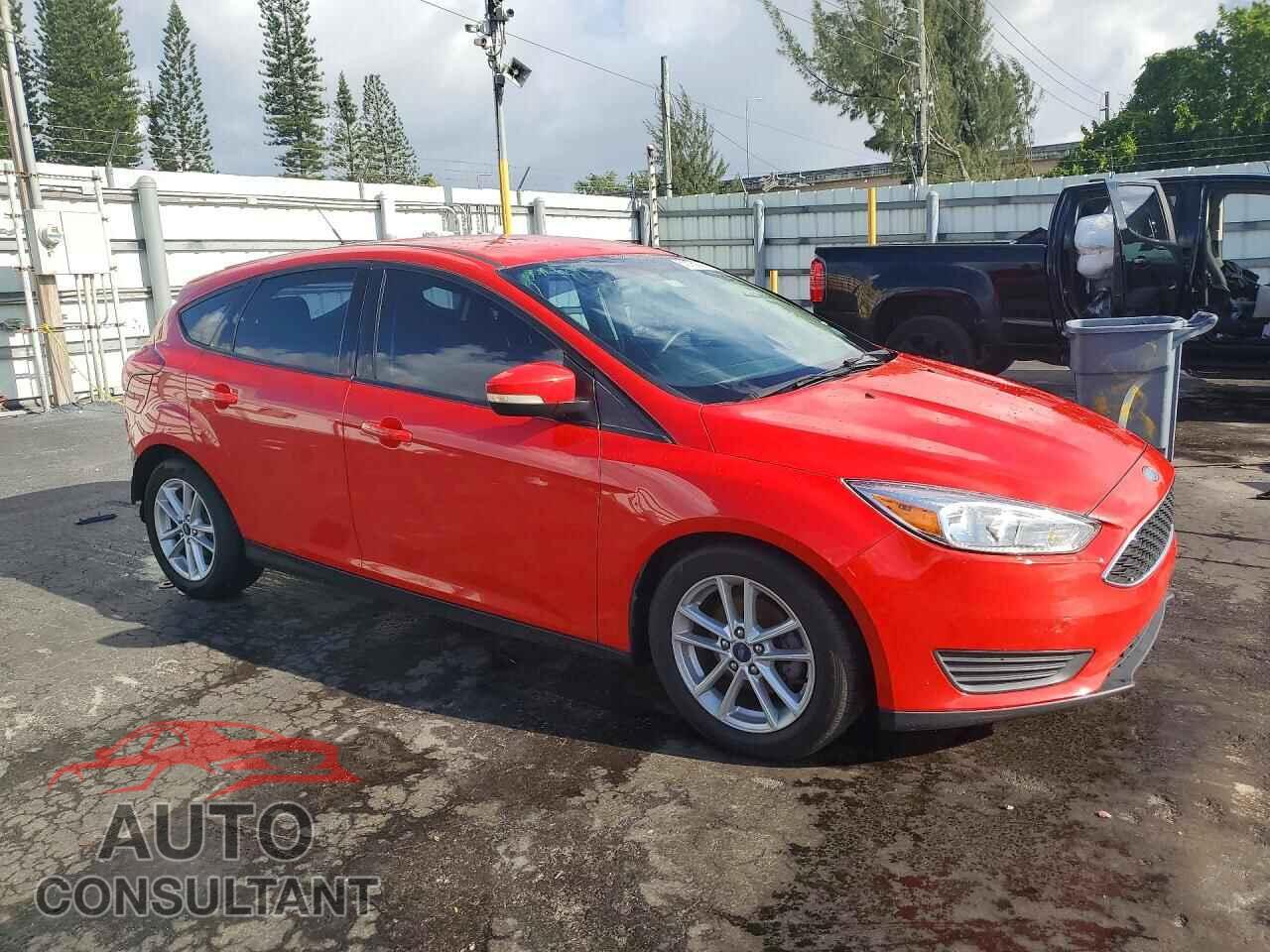 FORD FOCUS 2017 - 1FADP3K22HL246920