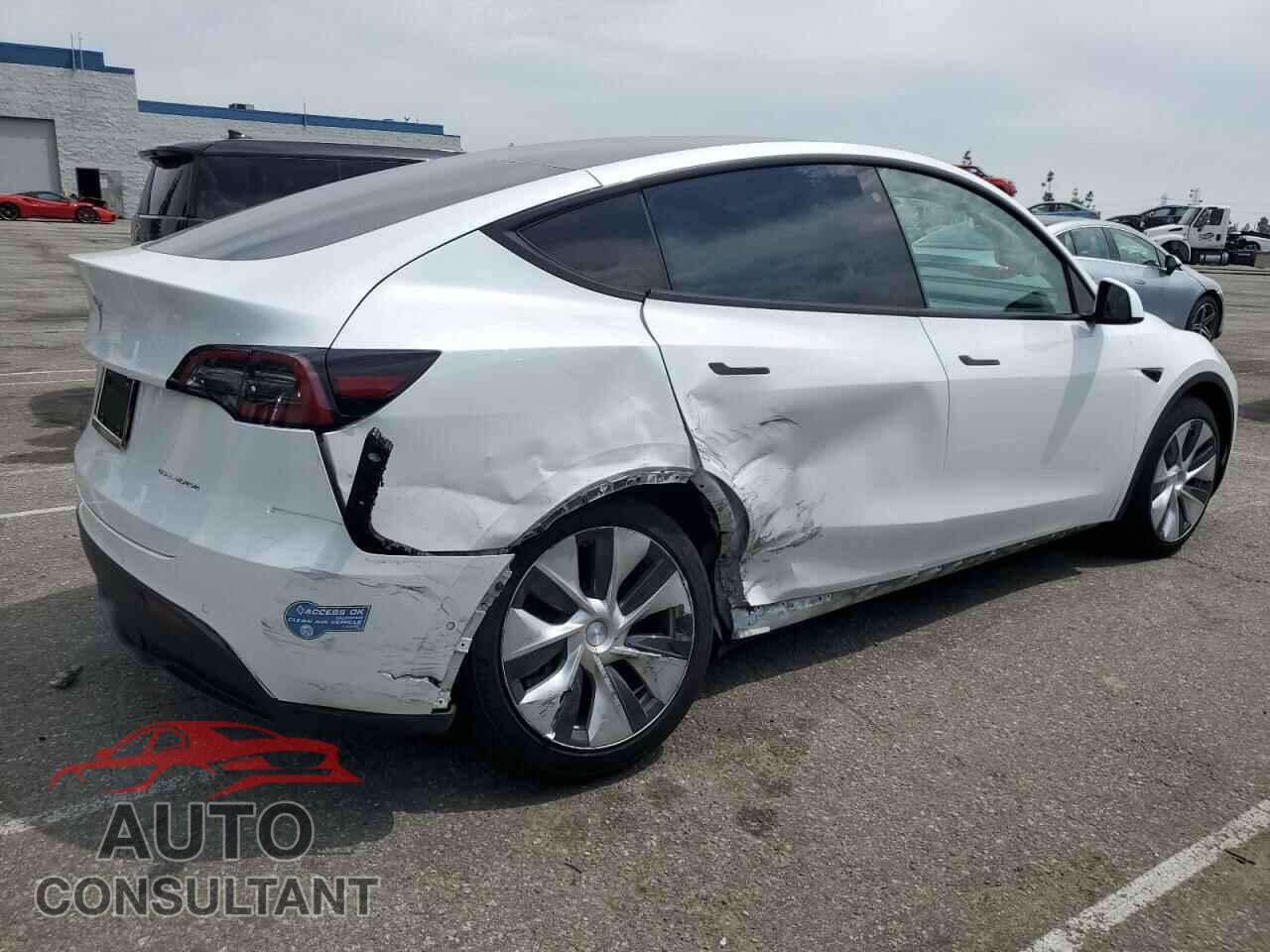 TESLA MODEL Y 2021 - 5YJYGDEE7MF229986