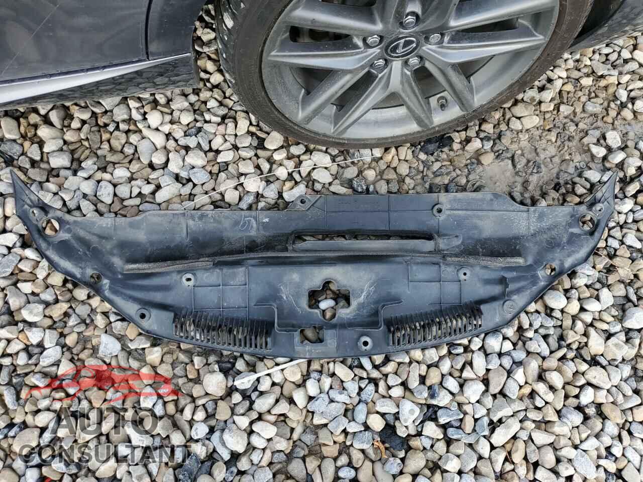 LEXUS IS 2016 - JTHCE1D23G5010341