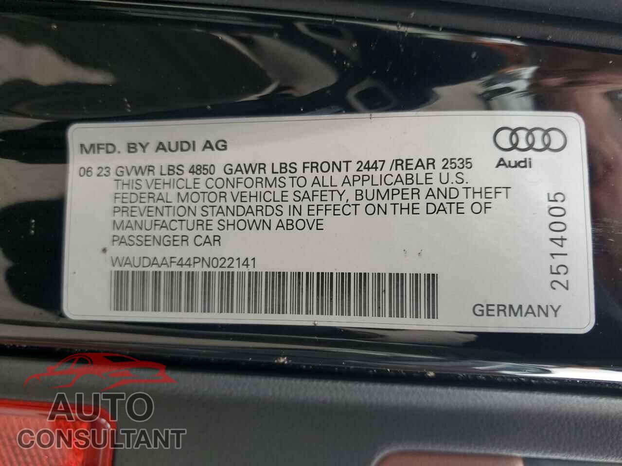 AUDI A4 2023 - WAUDAAF44PN022141