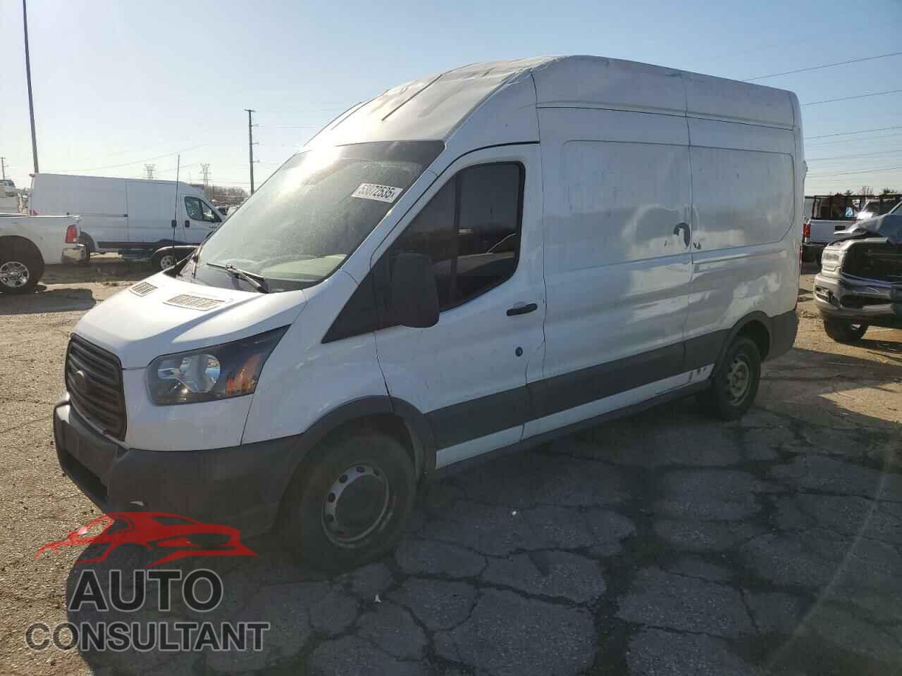 FORD TRANSIT 2015 - 1FTYR2XM7FKA16044