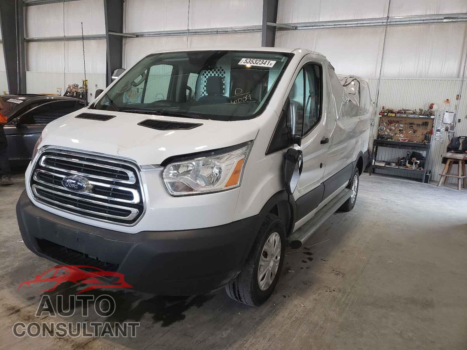 FORD TRANSIT CO 2016 - 1FTYR1ZM1GKB36009