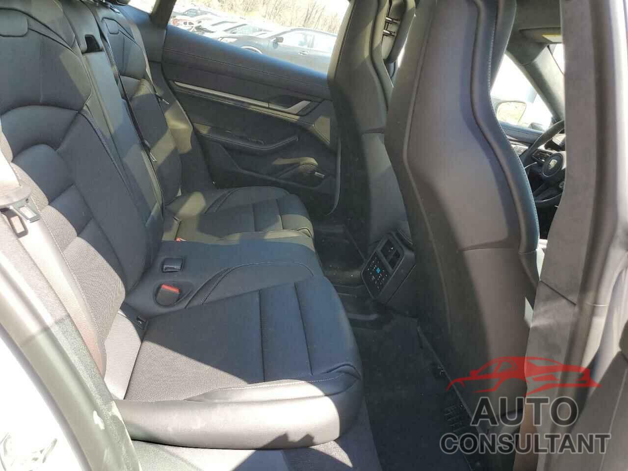 PORSCHE TAYCAN 2025 - WP0AC2Y10SSA55272
