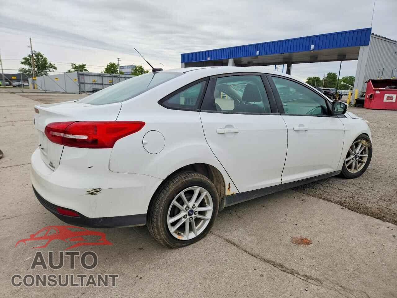 FORD FOCUS 2015 - 1FADP3F27FL282934