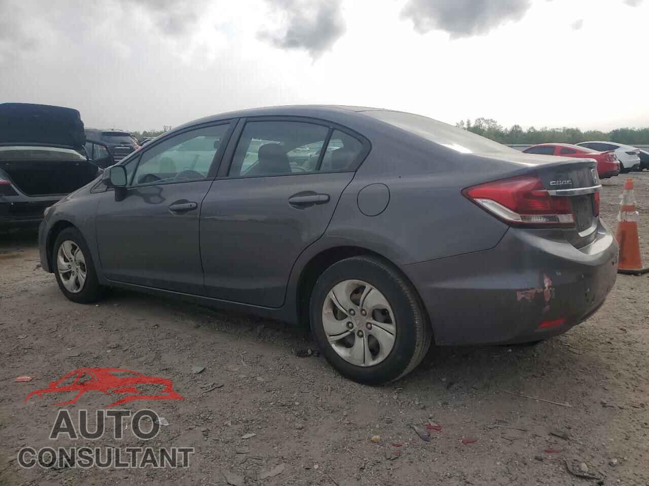HONDA CIVIC 2013 - 2HGFB2F58DH570902
