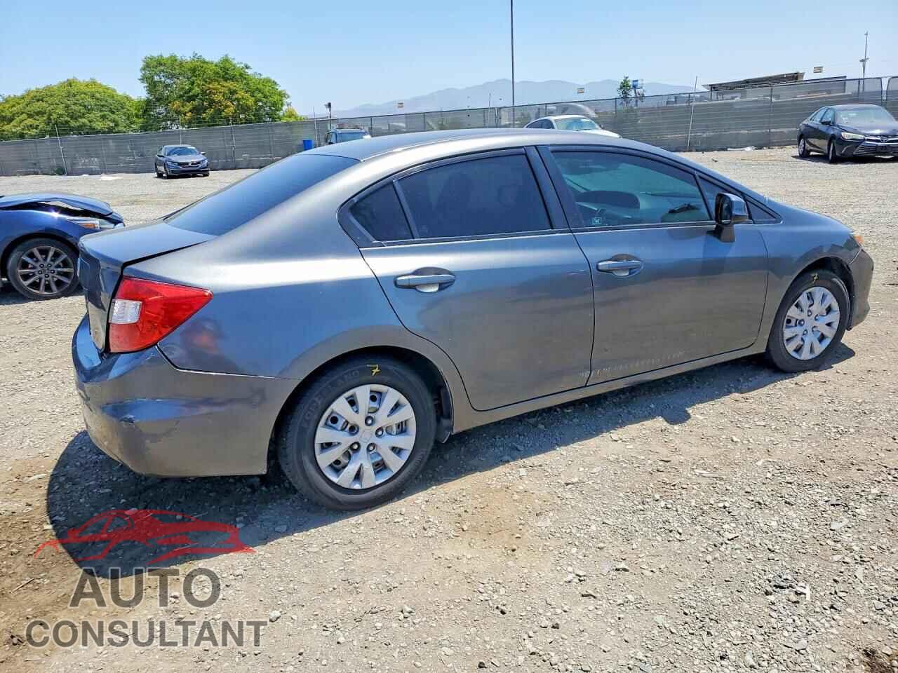 HONDA CIVIC 2012 - 2HGFB2E52CH572600