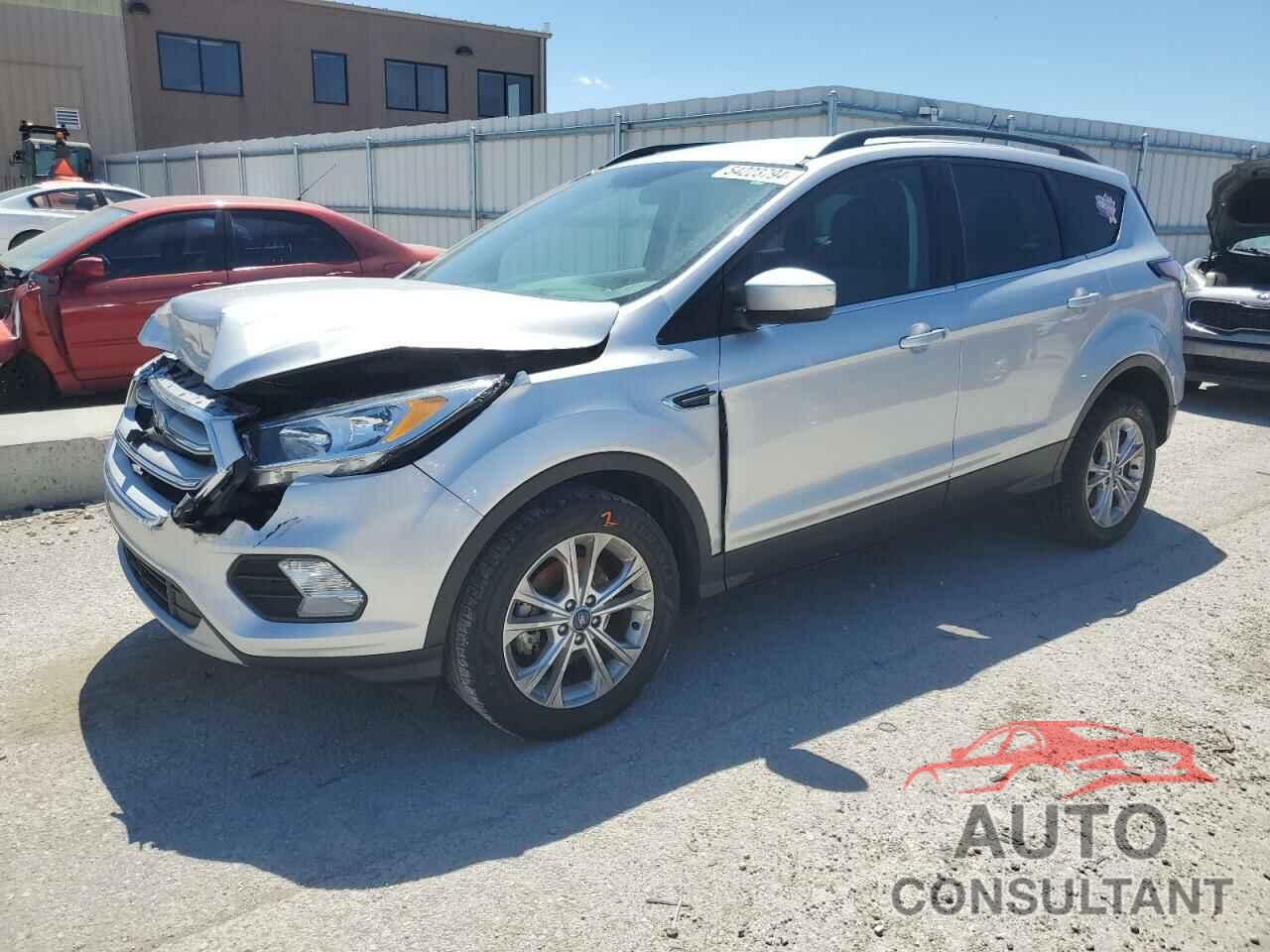 FORD ESCAPE 2018 - 1FMCU0GD4JUA55003