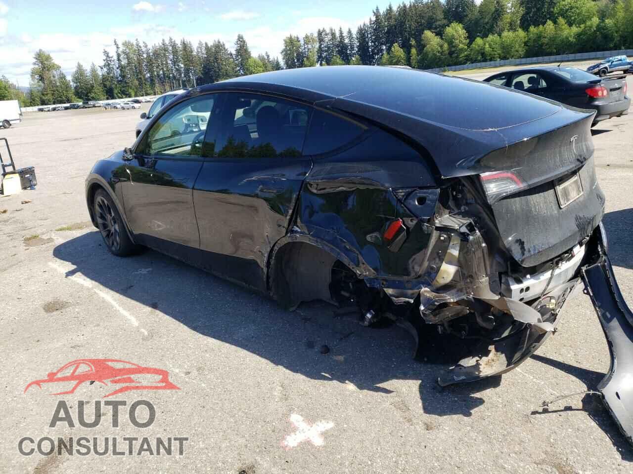 TESLA MODEL Y 2023 - 7SAYGAEE3PF879100