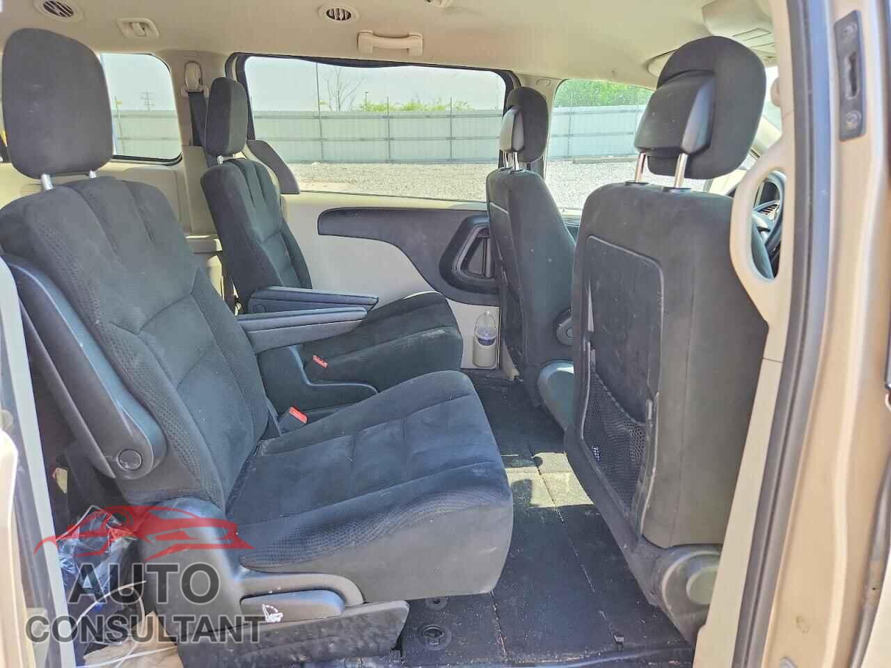 DODGE CARAVAN 2015 - 2C4RDGBG4FR558575