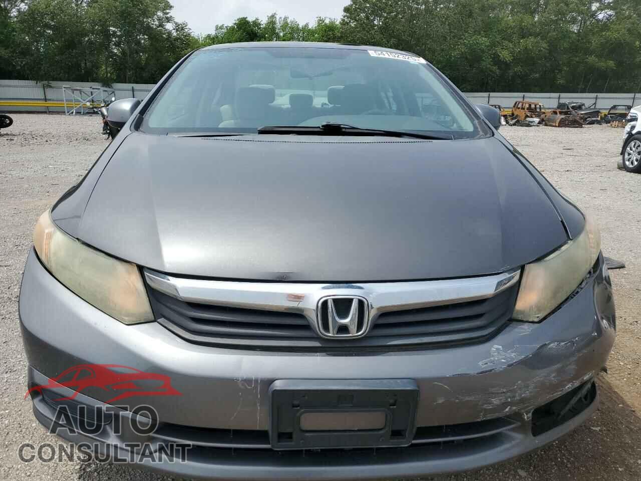 HONDA CIVIC 2012 - 2HGFB2F82CH588322