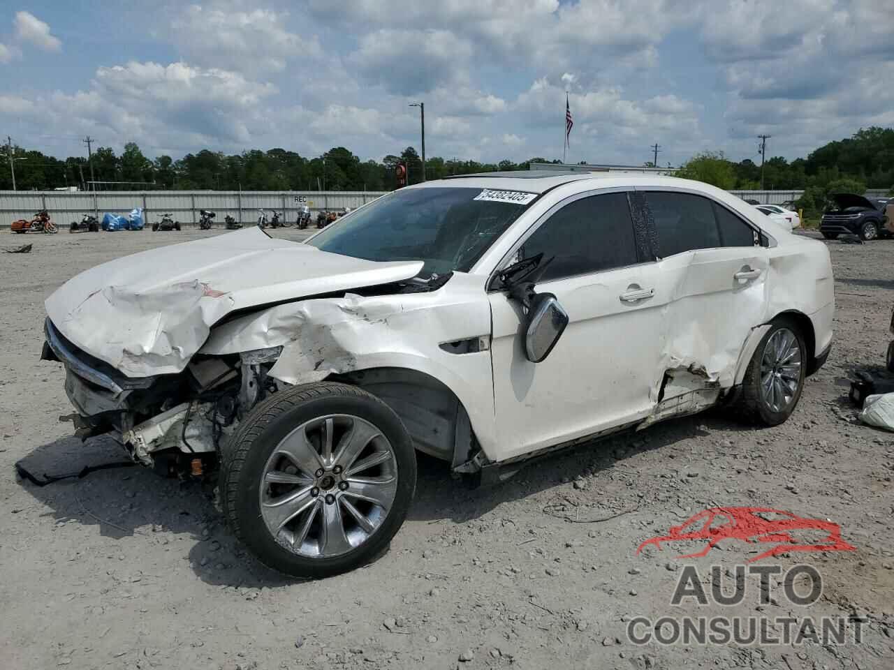 FORD TAURUS 2010 - 1FAHP2FW7AG101654