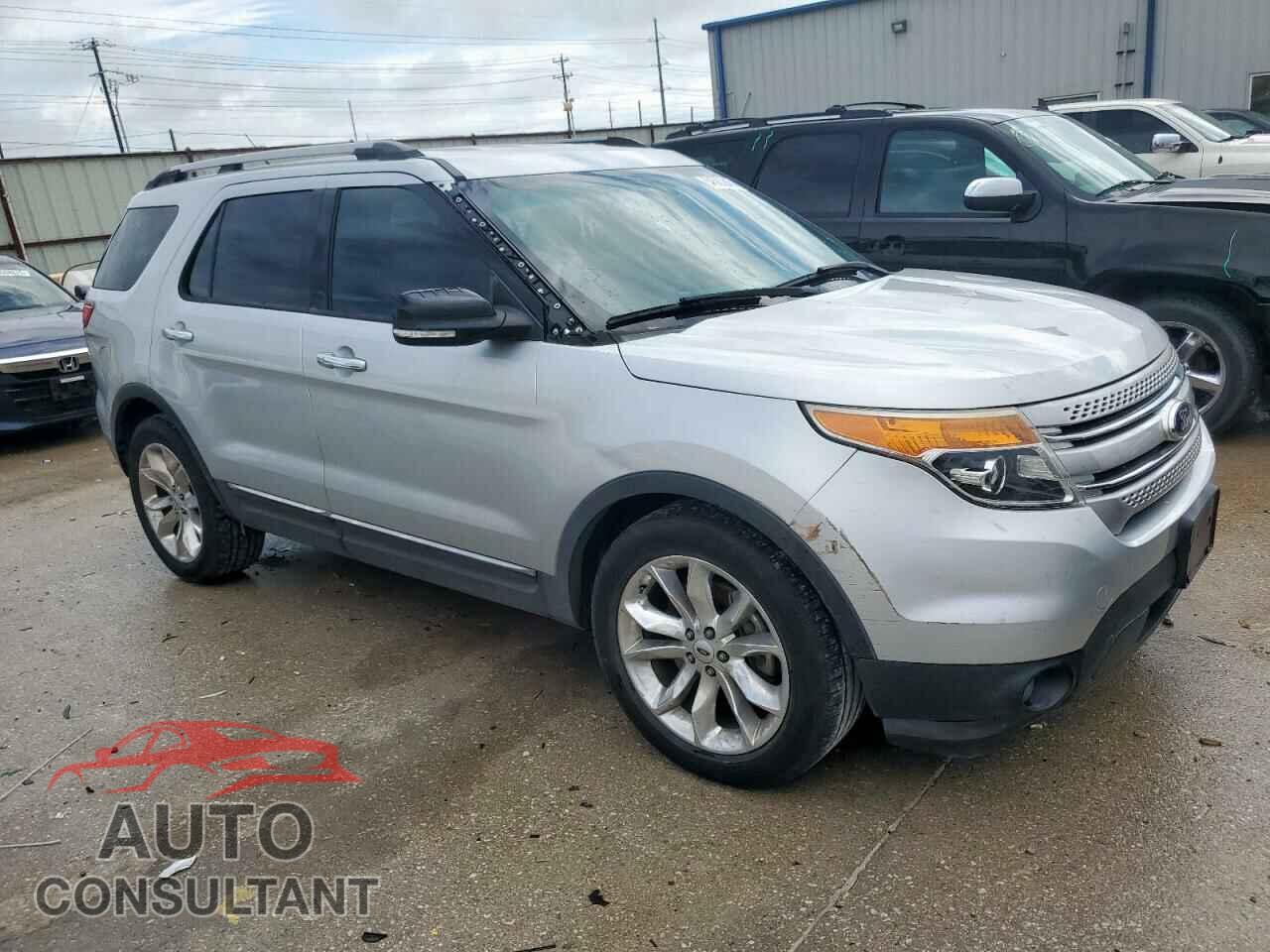 FORD EXPLORER 2013 - 1FM5K7D88DGC09956