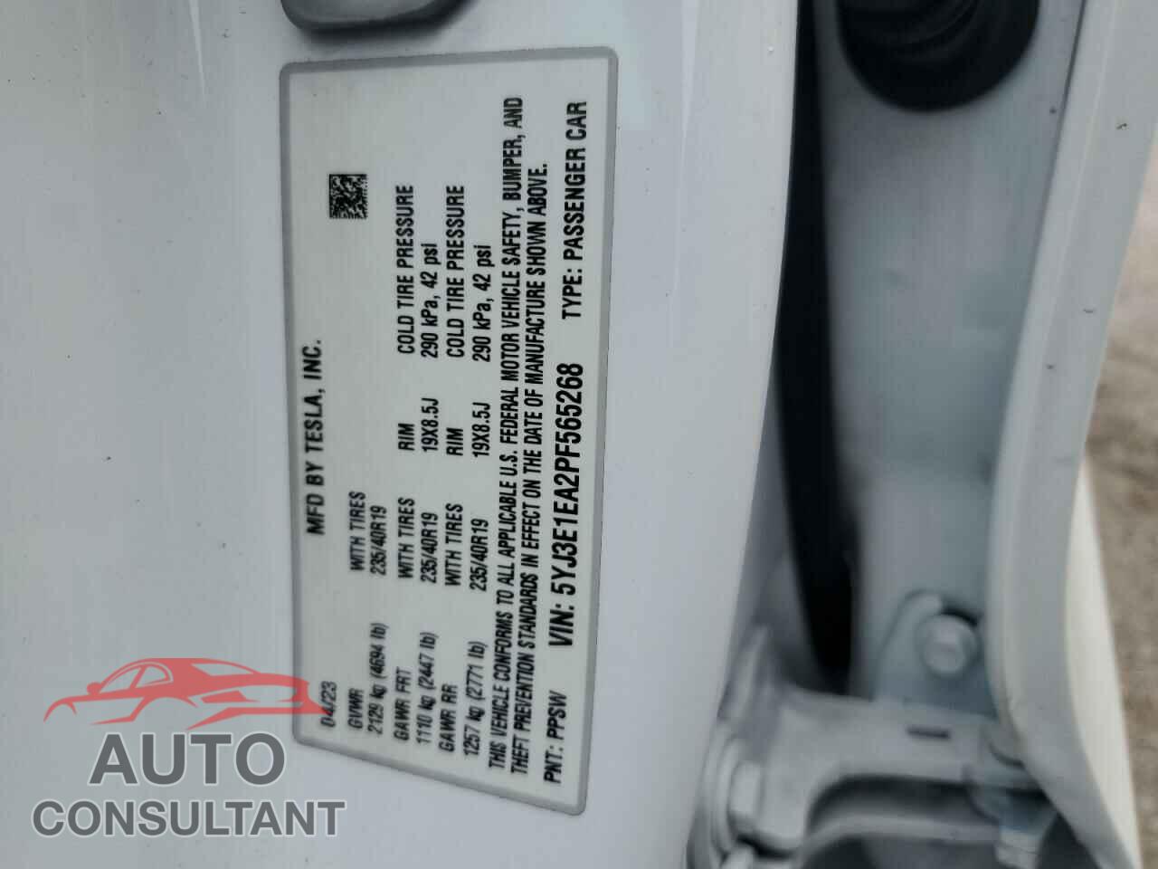 TESLA MODEL 3 2023 - 5YJ3E1EA2PF565268