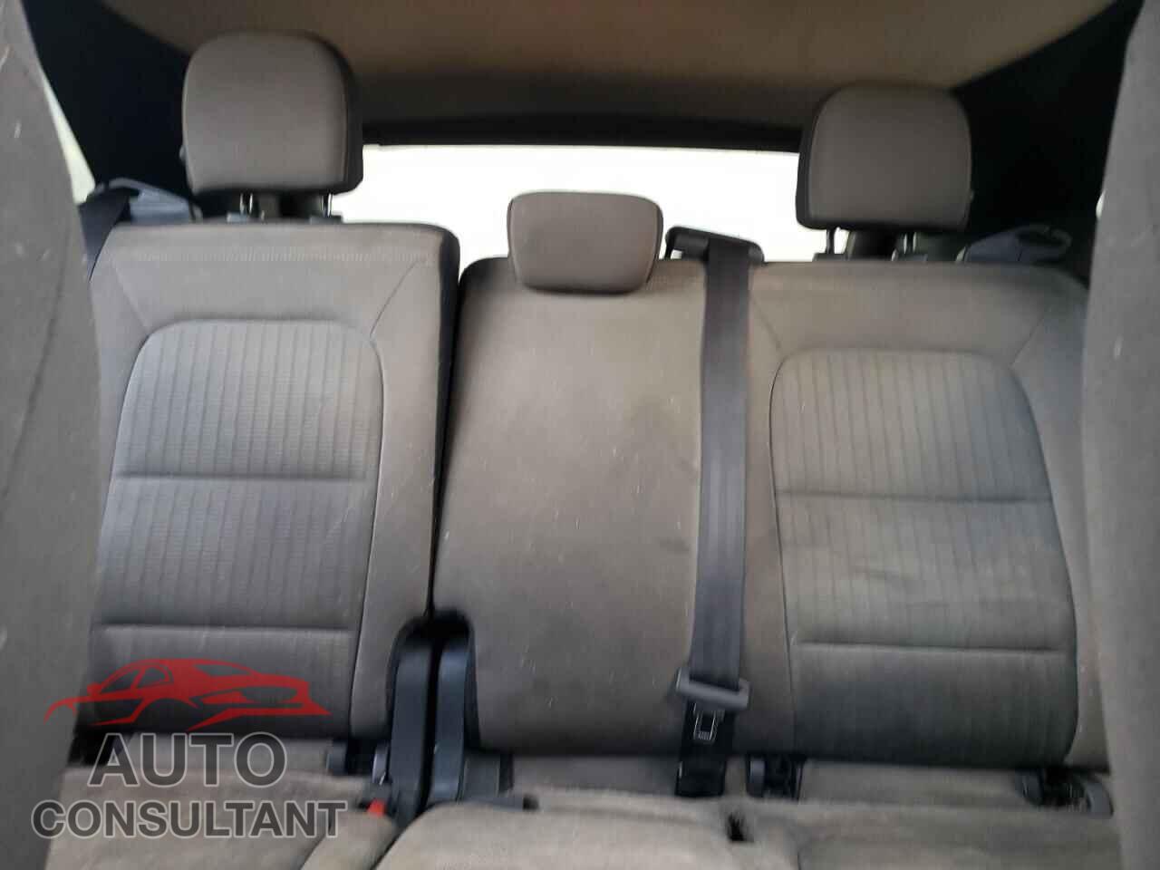 FORD ESCAPE 2020 - 1FMCU0F62LUA70329