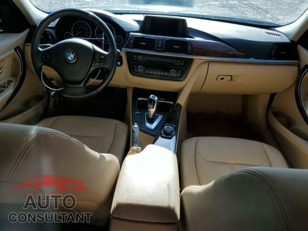 BMW 3 SERIES 2014 - WBA3B1C53EK133817